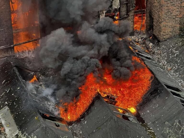 Emergency demolition services London